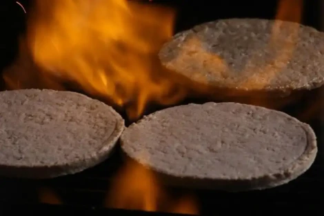 Chile launches cherry pulp burger: less fat, more added value